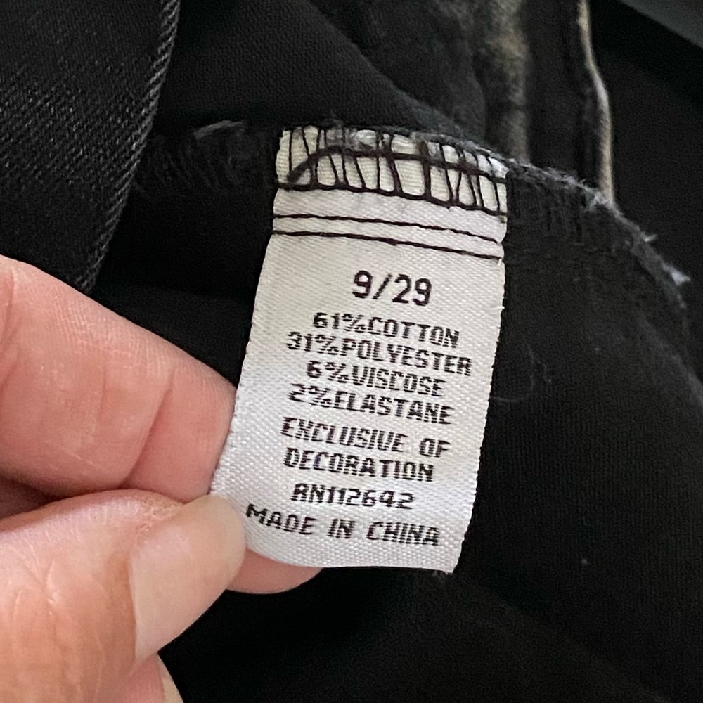 Stylish Black Cargo Women Jeans - Picture 5 of 9